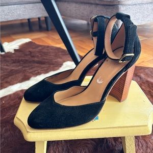 Soludos black suede Gemma block heels size 7.5